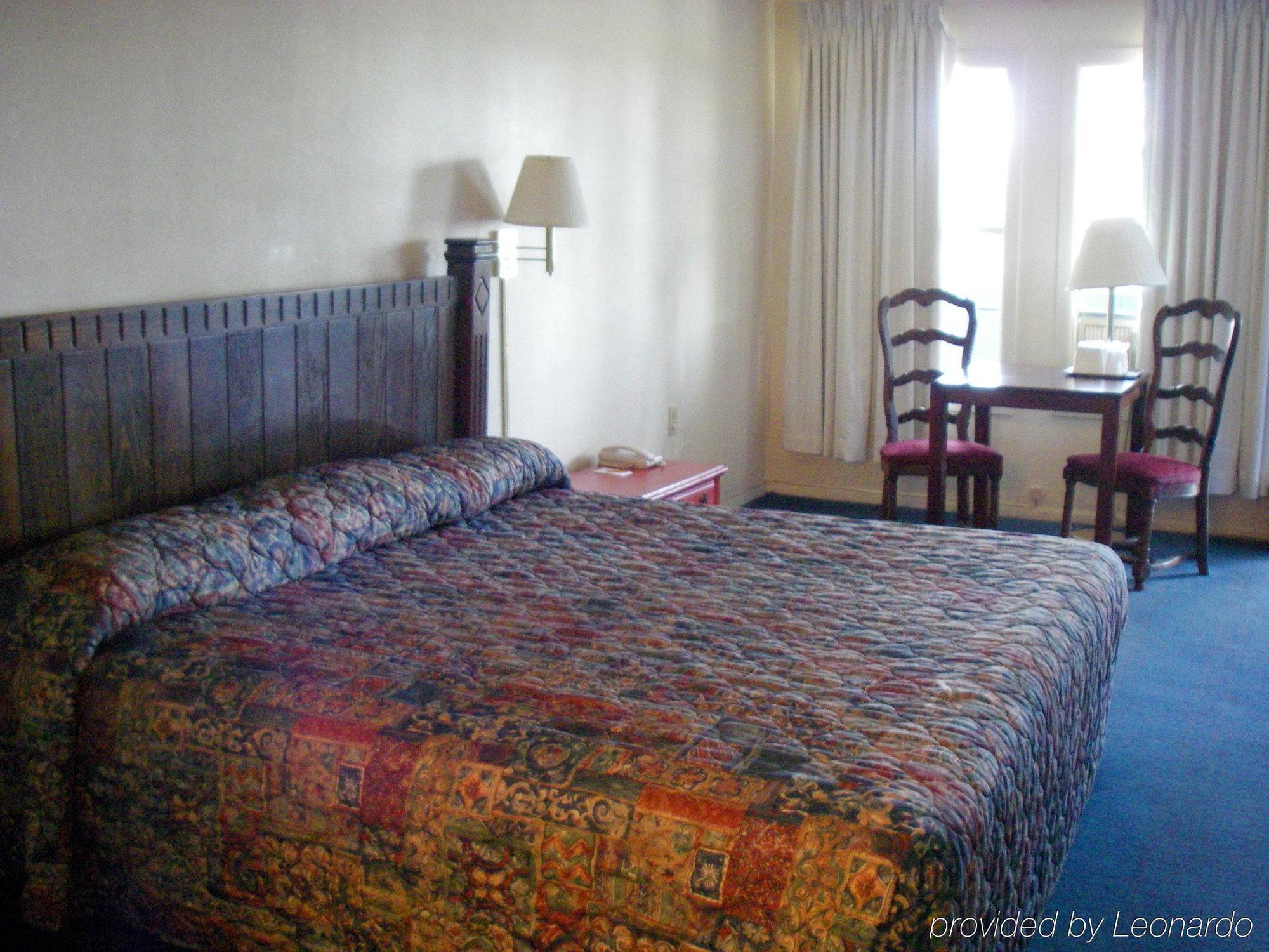 Swiss Chalet Inn Ruidoso Habitación foto